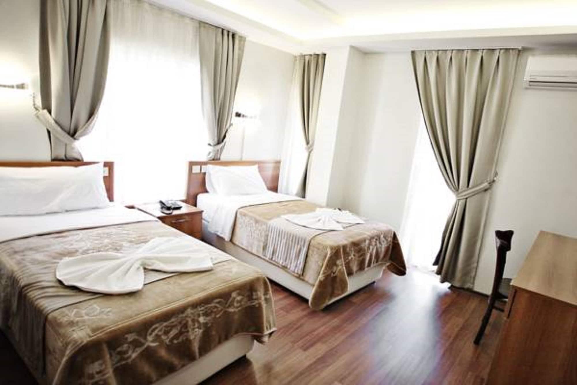 Taksim Palace Hotel Istanbul Luaran gambar